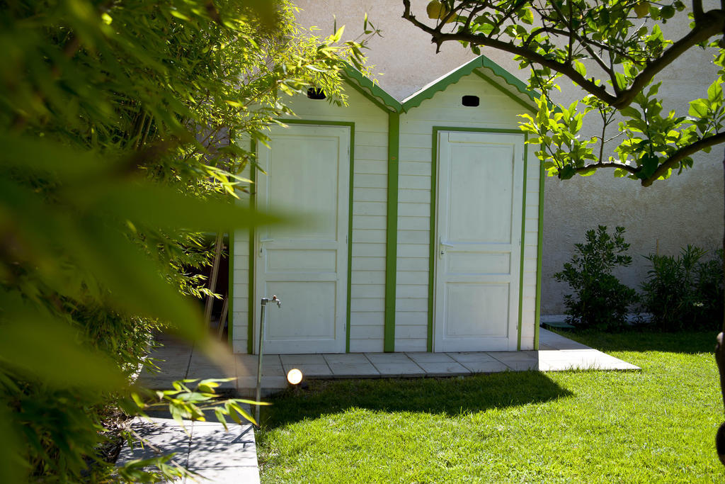 La Villa Della Meda Taranto Exterior foto